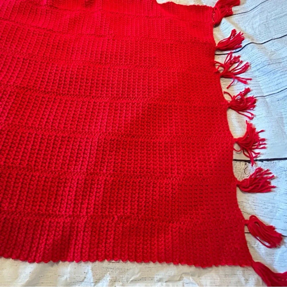 Handmade Bright‎ Red Throw Blanket with Tassels